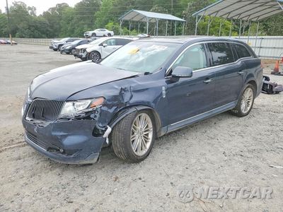 2014 LINCOLN MKT 2LMHJ5AT2EBL54453 - główne zdjęcie licytacji z USA - miniatura