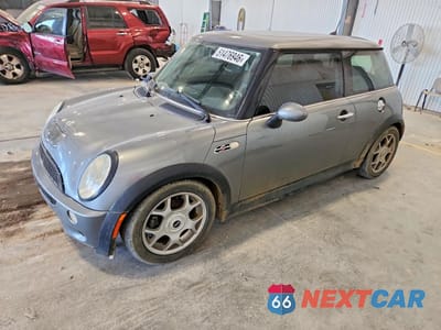 2005 MINI COOPER S WMWRE33455TD97543 - główne zdjęcie licytacji z USA - miniatura