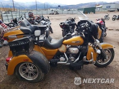 2023 HARLEY-DAVIDSON FLHTCUTG 1HD1MAF10PB850870 - główne zdjęcie licytacji z USA - miniatura