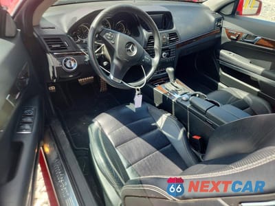 Zdjęcie 8 z 12 samochodu: 2011 MERCEDES-BENZ E 350 VIN:WDDKK5GF7BF124640 - miniatura