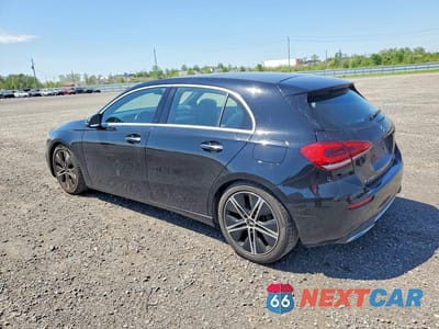Drugie zdjęcie samochodu z przodu: 2019 MERCEDES-BENZ A 250 4MATIC VIN:WDD3F4HB1KJ103939 - miniatura
