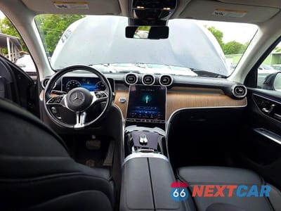 Zdjęcie 9 z 11 samochodu: 2024 MERCEDES-BENZ GLC 300 VIN:W1NKM4GB2RU042891 - miniatura