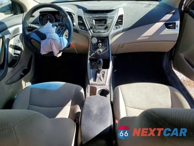 Zdjęcie 8 z 12 samochodu: 2014 HYUNDAI ELANTRA SE VIN:5NPDH4AE1EH518303 - miniatura