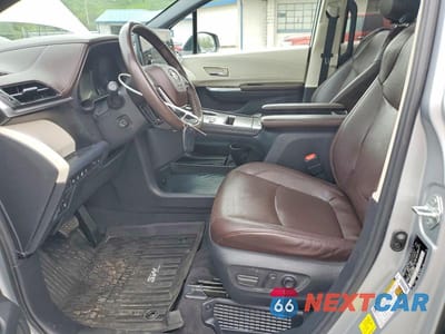 Zdjęcie 7 z 13 samochodu: 2022 TOYOTA SIENNA VIN:5TDESKFC1NS060872 - miniatura