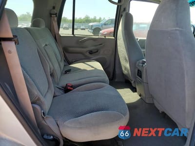 Zdjęcie 11 z 14 samochodu: 2001 FORD EXPEDITION XLT VIN:1FMRU15W41LA02876 - miniatura