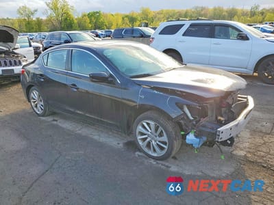 Czwarte zdjęcie samochodu z boku: 2018 ACURA ILX PREMIUM VIN:19UDE2F76JA009947 - miniatura