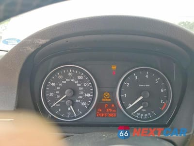 Zdjęcie 9 z 12 samochodu: 2006 BMW 325 I VIN:WBAVB13506K000894 - miniatura