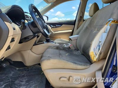Zdjęcie 7 z 13 samochodu: 2020 NISSAN ROGUE SV VIN:JN8AT2MT7LW002555 - miniatura