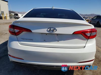 Zdjęcie 6 z 12 samochodu: 2016 HYUNDAI SONATA SE VIN:5NPE24AF3GH402246 - miniatura