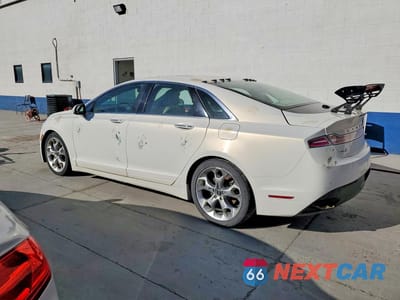 Drugie zdjęcie samochodu z przodu: 2013 LINCOLN MKZ VIN:3LN6L2JK0DR824031 - miniatura