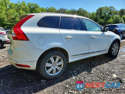 Trzecie zdjęcie samochodu z tyłu: 2016 VOLVO XC60 T6 PREMIER VIN:YV449MRK8G2892304 - miniatura