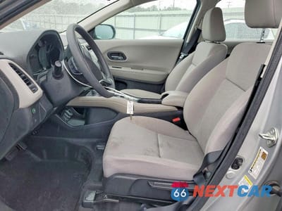 Zdjęcie 7 z 13 samochodu: 2016 HONDA HR-V LX VIN:3CZRU6H32GM748098 - miniatura