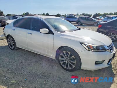 Czwarte zdjęcie samochodu z boku: 2015 HONDA ACCORD SPORT VIN:1HGCR2F54FA185790 - miniatura