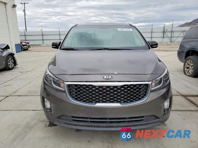 Piąte zdjęcie samochodu w środku: 2016 KIA SEDONA EX VIN:KNDMC5C14G6168449 - miniatura