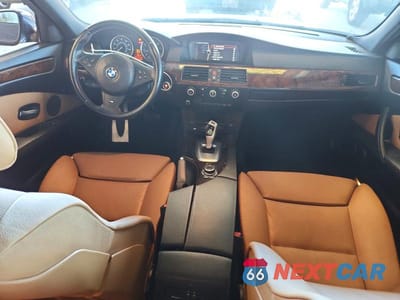 Zdjęcie 8 z 12 samochodu: 2010 BMW 5ER I VIN:WBANW1C57AC168605 - miniatura