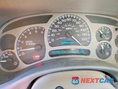 Zdjęcie 9 z 13 samochodu: 2004 GMC YUKON DENALI VIN:1GKEK63U24J274192 - miniatura