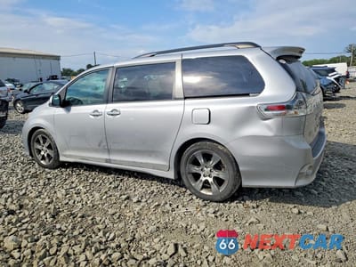 Drugie zdjęcie samochodu z przodu: 2015 TOYOTA SIENNA SPORT VIN:5TDXK3DC0FS558189 - miniatura