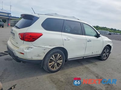 Trzecie zdjęcie samochodu z tyłu: 2018 NISSAN PATHFINDER S VIN:5N1DR2MM4JC679055 - miniatura