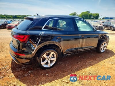 Trzecie zdjęcie samochodu z tyłu: 2024 AUDI Q5 PREMIUM 40 VIN:WA1ABAFY8R2111070 - miniatura