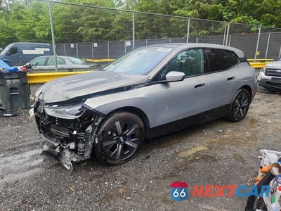 2024 BMW IX XDRIVE50 WB523CF04RCN30486 - główne zdjęcie licytacji z USA - miniatura