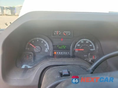 Zdjęcie 9 z 13 samochodu: 2011 FORD E450 REFRIGERATED BOX TRUCK VIN:1FDXE4FL4BDA36600 - miniatura