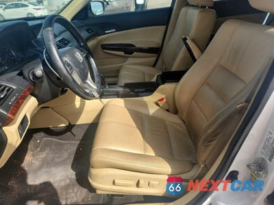 Zdjęcie 7 z 12 samochodu: 2010 HONDA ACCORD CROSSTOUR EXL VIN:5J6TF1H58AL006902 - miniatura