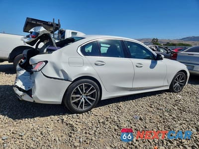 Trzecie zdjęcie samochodu z tyłu: 2020 BMW 330I VIN:3MW5R1J06L8B25947 - miniatura
