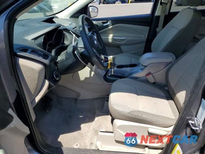 Zdjęcie 7 z 13 samochodu: 2013 FORD ESCAPE SE VIN:1FMCU9G93DUB50835 - miniatura