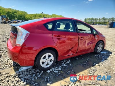 Trzecie zdjęcie samochodu z tyłu: 2011 TOYOTA PRIUS TWO VIN:JTDKN3DU1B1472682 - miniatura