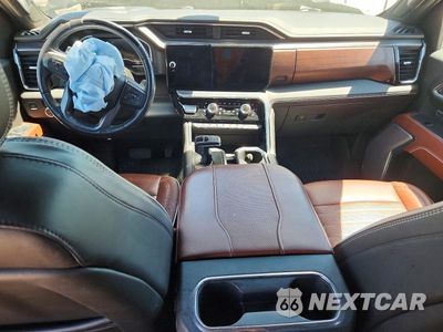 Zdjęcie 8 z 12 samochodu: 2023 GMC SIERRA K1500 DENALI ULTIMATE VIN:1GTUUHEL2PZ268433 - miniatura