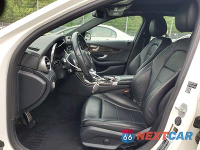 Zdjęcie 7 z 12 samochodu: 2015 MERCEDES-BENZ C 300 4MATIC VIN:55SWF4KB4FU026804 - miniatura