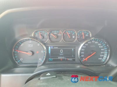 Zdjęcie 9 z 12 samochodu: 2019 CHEVROLET SILVERADO LD VIN:2GCVKPEC5K1106463 - miniatura