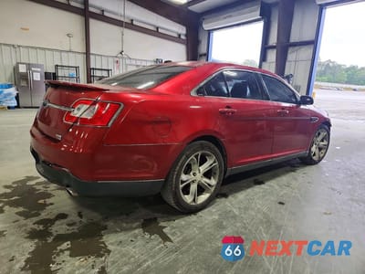 Trzecie zdjęcie samochodu z tyłu: 2010 FORD TAURUS SHO VIN:1FAHP2KT2AG119717 - miniatura