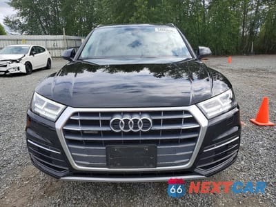 Piąte zdjęcie samochodu w środku: 2019 AUDI Q5 PREMIUM PLUS VIN:WA1BNAFY0K2064893 - miniatura