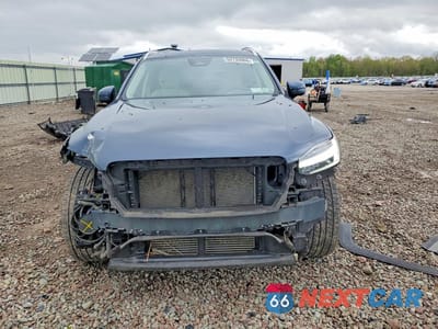 Piąte zdjęcie samochodu w środku: 2023 VOLVO XC90 PLUS VIN:YV4H600N0P1919382 - miniatura