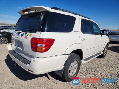 Trzecie zdjęcie samochodu z tyłu: 2001 TOYOTA SEQUOIA LIMITED VIN:5TDBT48A71S038098 - miniatura