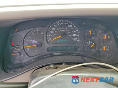 Zdjęcie 9 z 12 samochodu: 2003 CHEVROLET SILVERADO K1500 HEAVY DUTY VIN:1GCGK13U93F229629 - miniatura