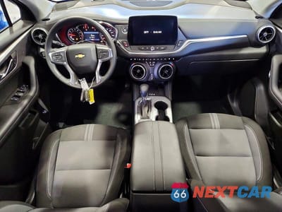 Zdjęcie 8 z 14 samochodu: 2024 CHEVROLET BLAZER 2LT VIN:3GNKBCR47RS190287 - miniatura