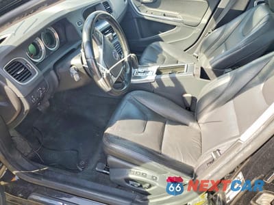 Zdjęcie 7 z 12 samochodu: 2012 VOLVO S60 T6 VIN:YV1902FH2C2130395 - miniatura
