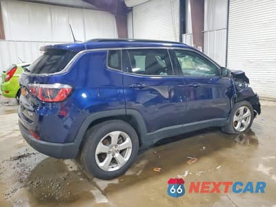 Trzecie zdjęcie samochodu z tyłu: 2019 JEEP COMPASS LATITUDE VIN:3C4NJDBB5KT629719 - miniatura