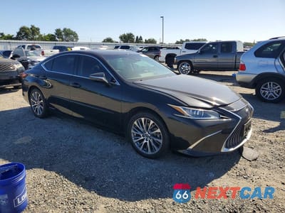 Czwarte zdjęcie samochodu z boku: 2020 LEXUS ES 300H VIN:58AD21B16LU008743 - miniatura