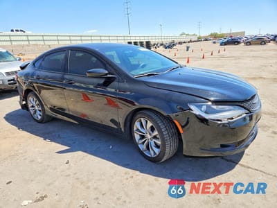 Czwarte zdjęcie samochodu z boku: 2015 CHRYSLER 200 S VIN:1C3CCCBBXFN754558 - miniatura