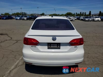 Zdjęcie 6 z 12 samochodu: 2014 VOLKSWAGEN JETTA SEL VIN:3VWL17AJ7EM441636 - miniatura