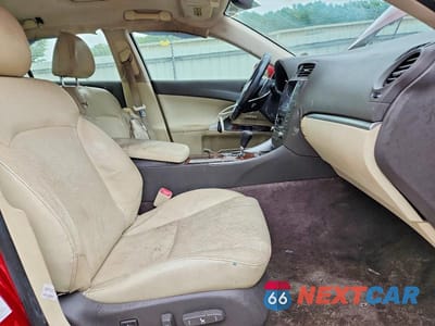 Zdjęcie 7 z 14 samochodu: 2013 LEXUS IS 250 VIN:JTHCF5C28D5062565 - miniatura