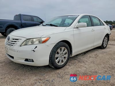 2007 TOYOTA CAMRY XLE JTNBE46K173069665 - główne zdjęcie licytacji z USA - miniatura