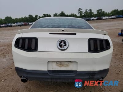 Zdjęcie 6 z 12 samochodu: 2011 FORD MUSTANG VIN:1ZVBP8AM4B5133903 - miniatura