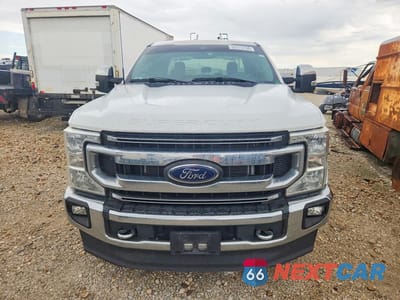 Piąte zdjęcie samochodu w środku: 2022 FORD F350 SUPER DUTY VIN:1FT8X3BN6NED83462 - miniatura
