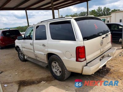 Drugie zdjęcie samochodu z przodu: 2006 CADILLAC ESCALADE LUXURY VIN:1GYEK63N46R154431 - miniatura