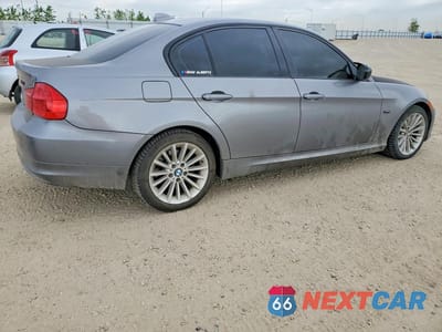 Trzecie zdjęcie samochodu z tyłu: 2009 BMW 328 XI VIN:WBAPK73509A449496 - miniatura