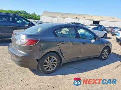 Trzecie zdjęcie samochodu z tyłu: 2012 MAZDA 3 I VIN:JM1BL1V88C1679678 - miniatura